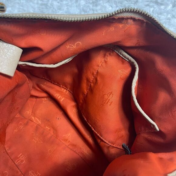Cole Haan pebble leather tan medium shoulder bag with gold tone hardwares - Picture 13 of 15